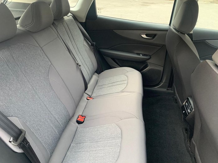 2025 MG MGS5 EV Excite 49