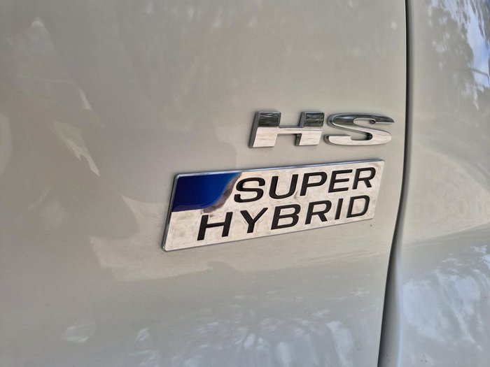 2025 MG HS Super Hybrid Essence