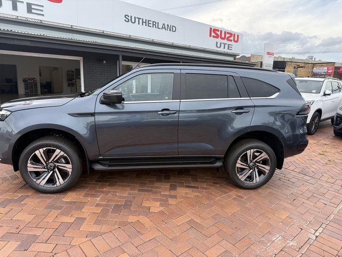 2026 Isuzu MU-X LS-T