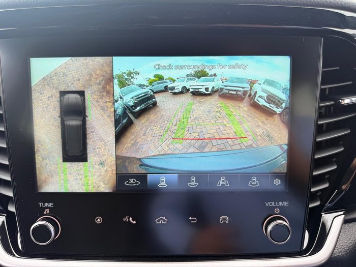 2025 Isuzu MU-X LS-T