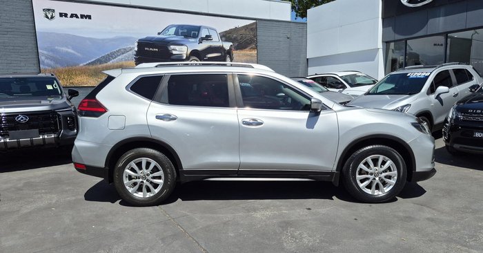 2020 Nissan X-TRAIL ST-L