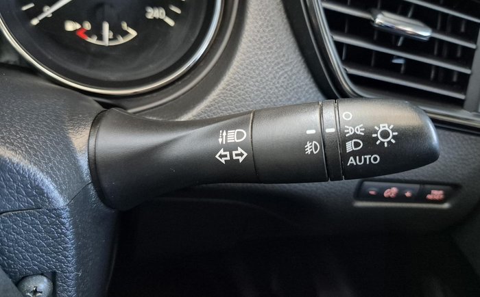 2020 Nissan X-TRAIL ST-L