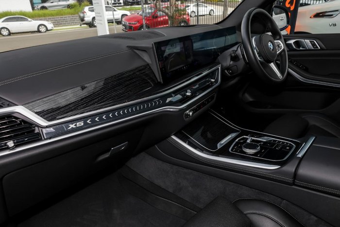 2023 BMW X5 xDrive30d M Sport