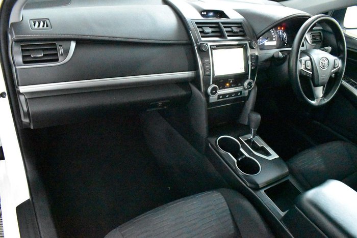2016 Toyota Camry Altise