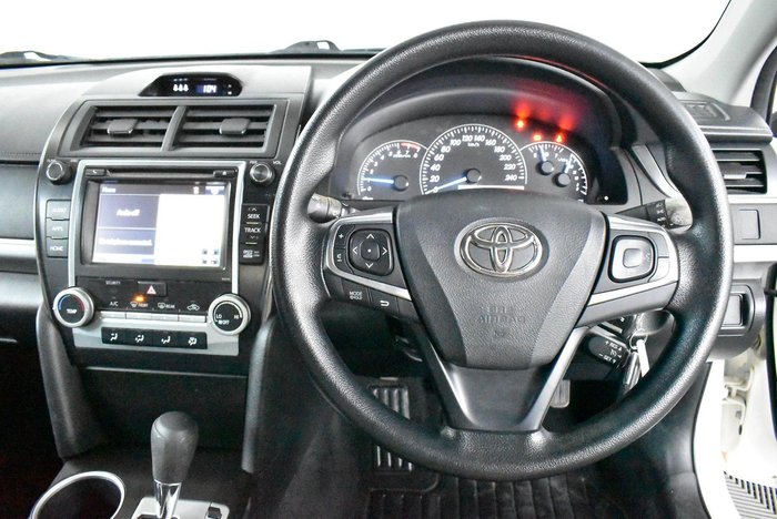 2016 Toyota Camry Altise