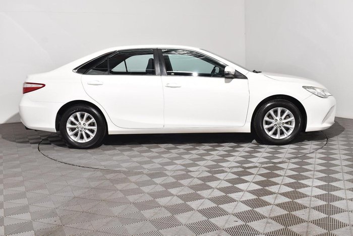 2016 Toyota Camry Altise