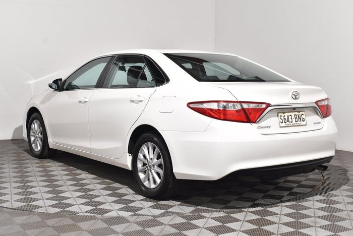 2016 Toyota Camry Altise