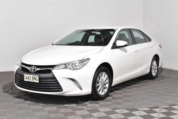 2016 Toyota Camry Altise