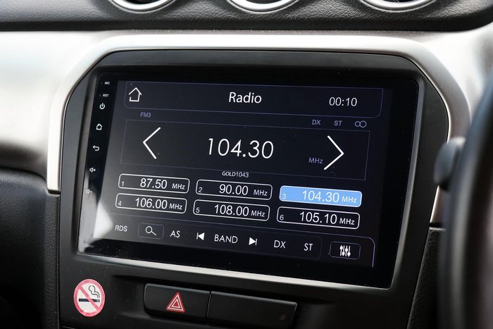2023 Suzuki Vitara LY Series II Cool White