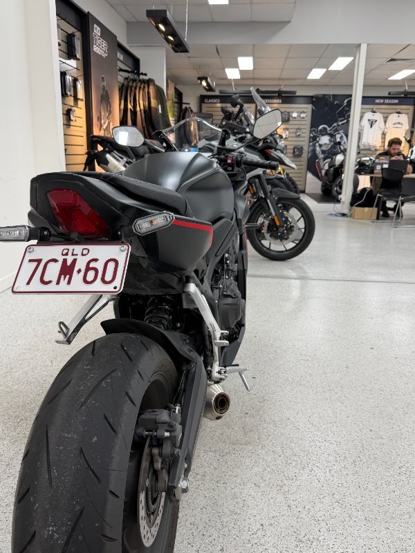 2024 Honda CBR650R Black