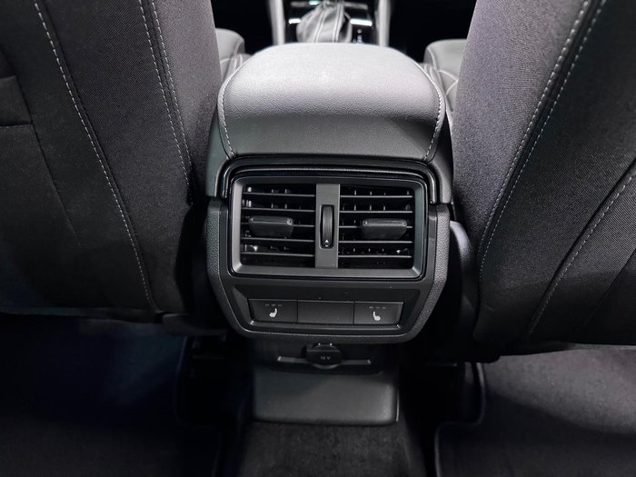 2024 SKODA Karoq 140TSI Sportline