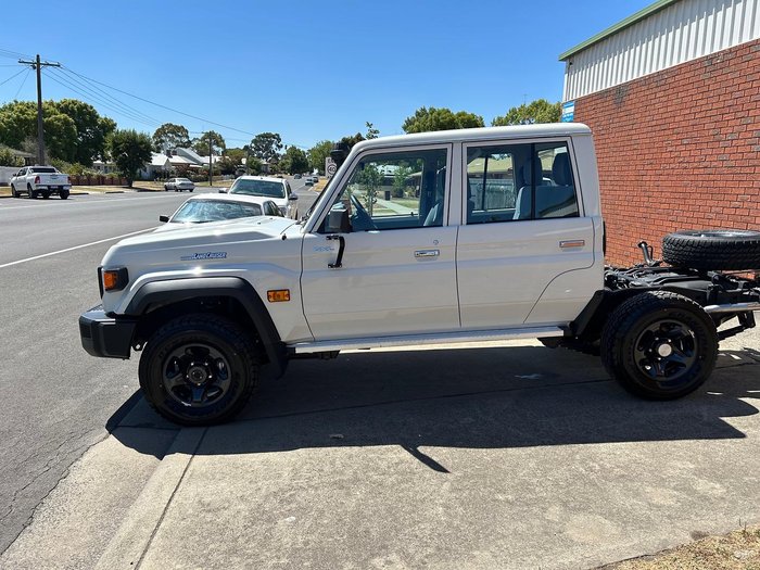 2025 Toyota Landcruiser GXL