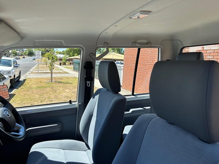 2025 Toyota Landcruiser GXL