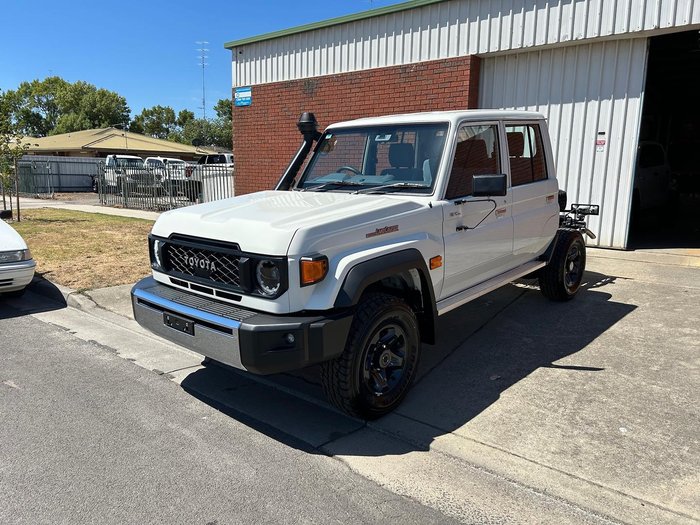 2025 Toyota Landcruiser GXL