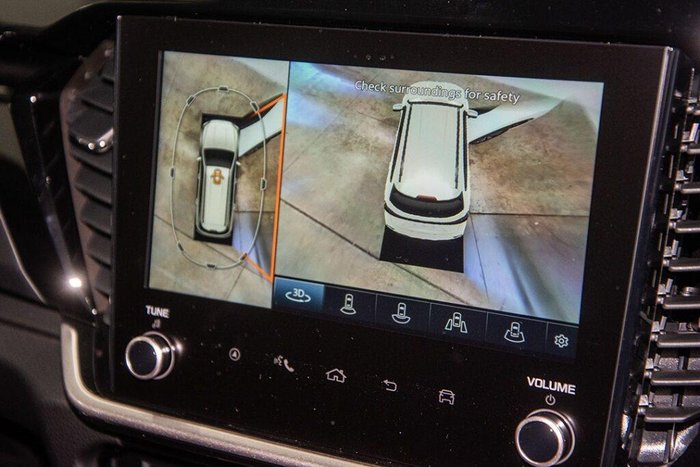 2025 Isuzu MU-X LS-T