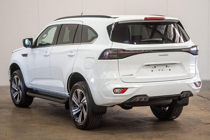 2025 Isuzu MU-X LS-T