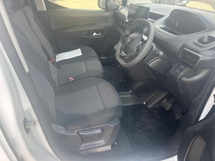 2025 Peugeot Partner Pro