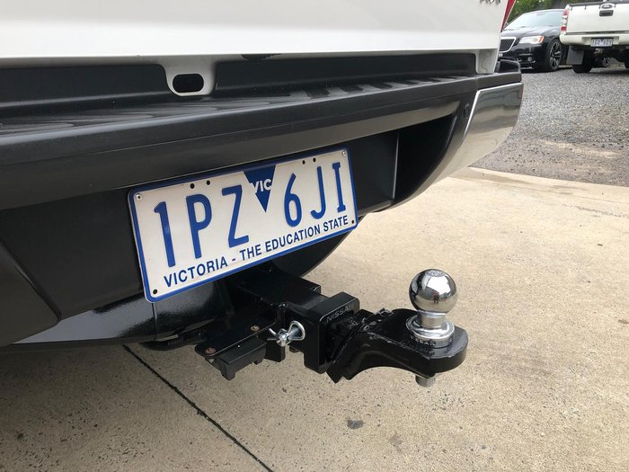 2019 Nissan Navara RX D23 Series 3 4x2 Polar White