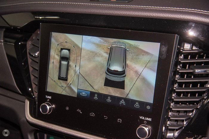 2025 Isuzu MU-X LS-T