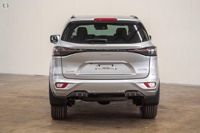 2025 Isuzu MU-X LS-T