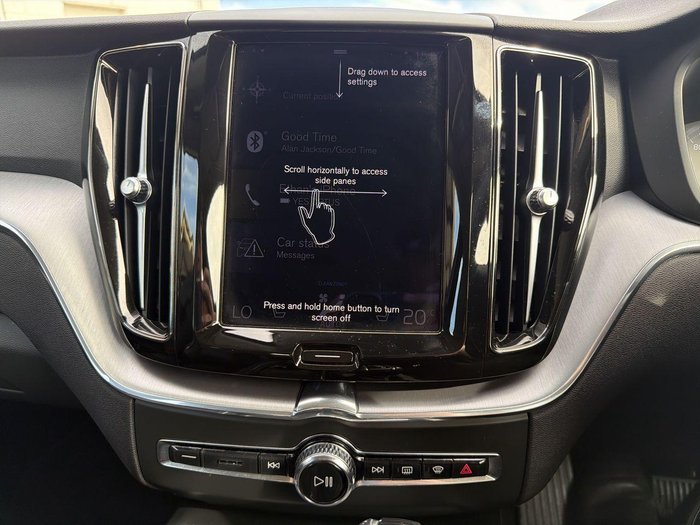 2021 Volvo XC60 T5 Momentum