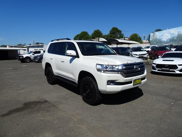 2017 Toyota Landcruiser VX