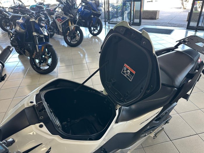2012 Honda NC700SA NC White