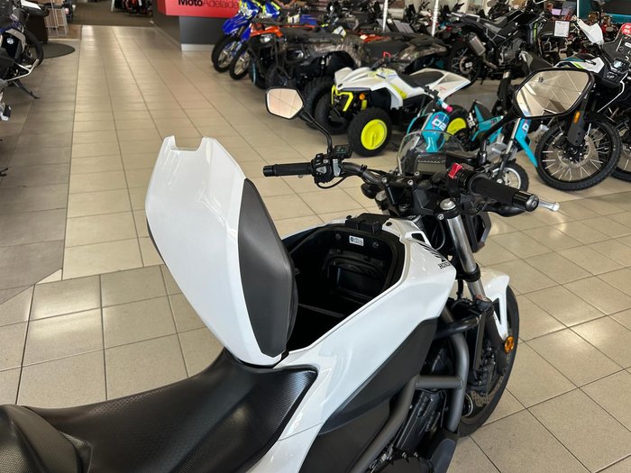 2012 Honda NC700SA NC White