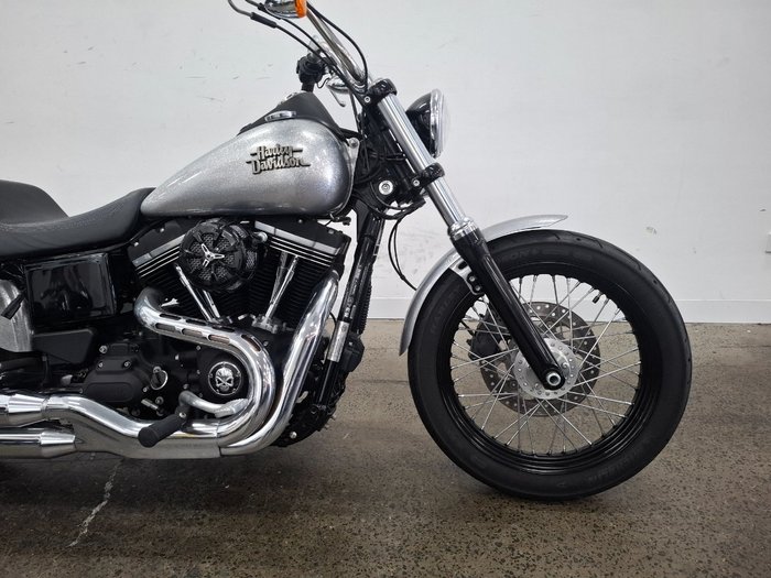 2014 HARLEY-DAVIDSON FXDB STREET BOB Grey