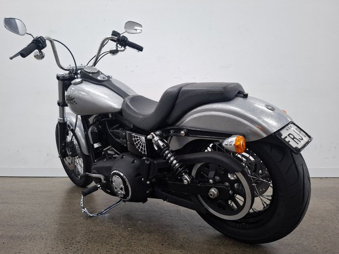 2014 HARLEY-DAVIDSON FXDB STREET BOB Grey
