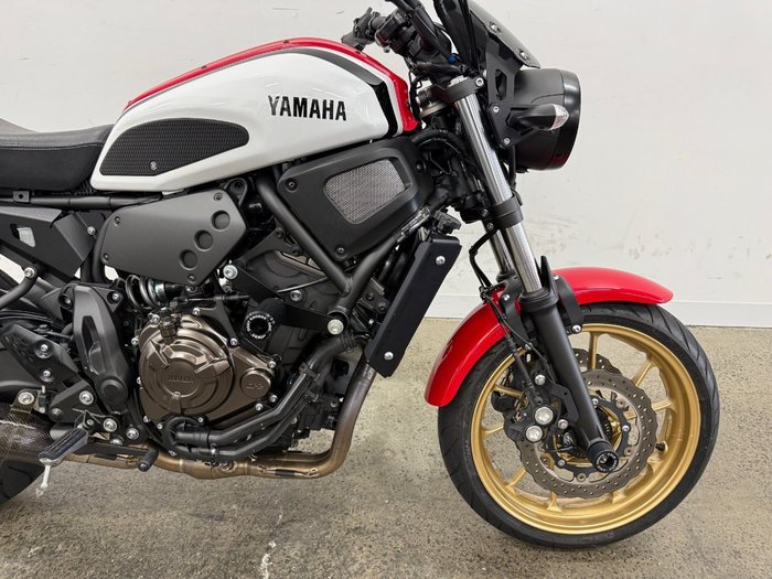 2020 Yamaha XSR700 Red