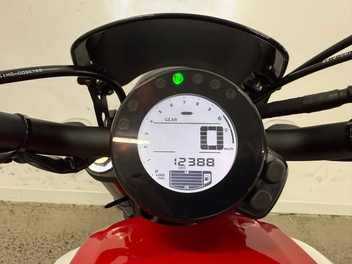 2020 Yamaha XSR700 Red