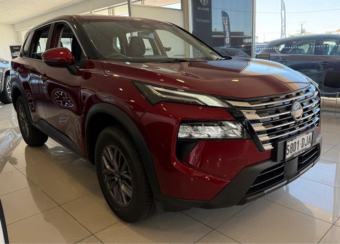 2025 Nissan X-TRAIL ST