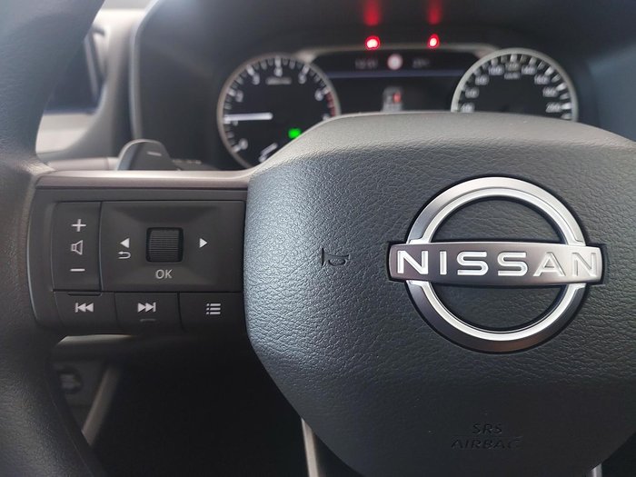 2025 Nissan X-TRAIL ST