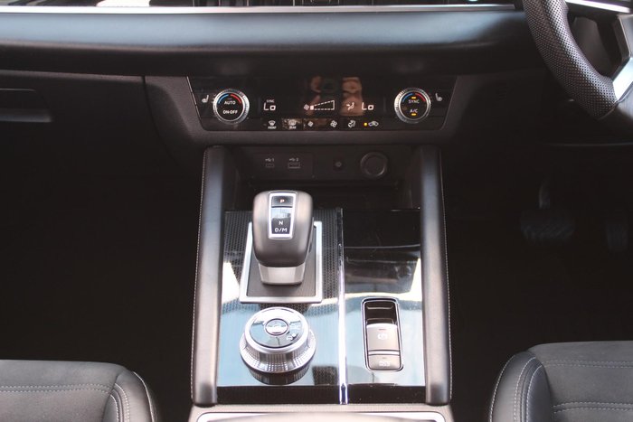 2023 Mitsubishi Outlander LS