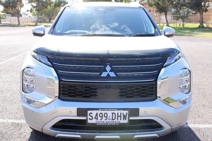 2024 Mitsubishi Outlander PHEV Exceed