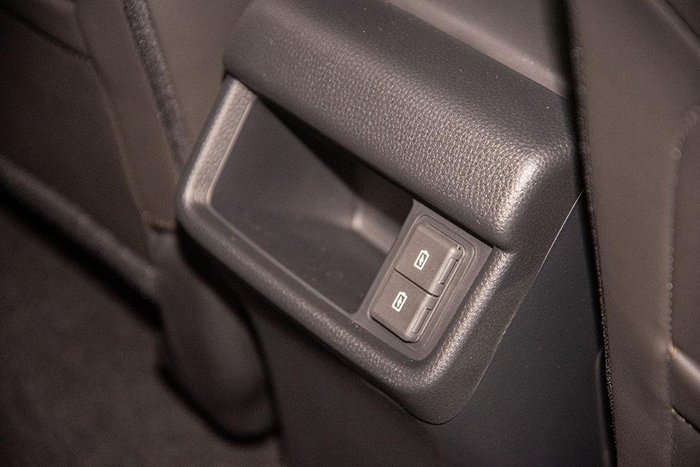 2025 Isuzu MU-X X-TERRAIN