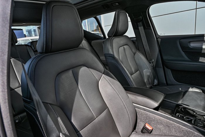 2021 Volvo XC40 Recharge Plug-In Hybrid