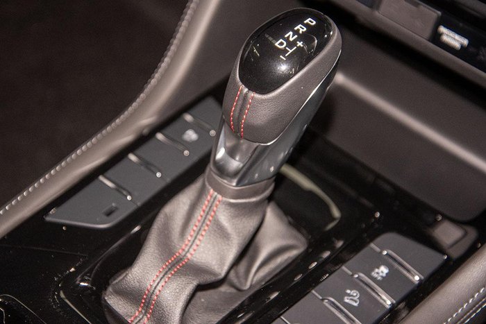 2025 Isuzu MU-X X-TERRAIN