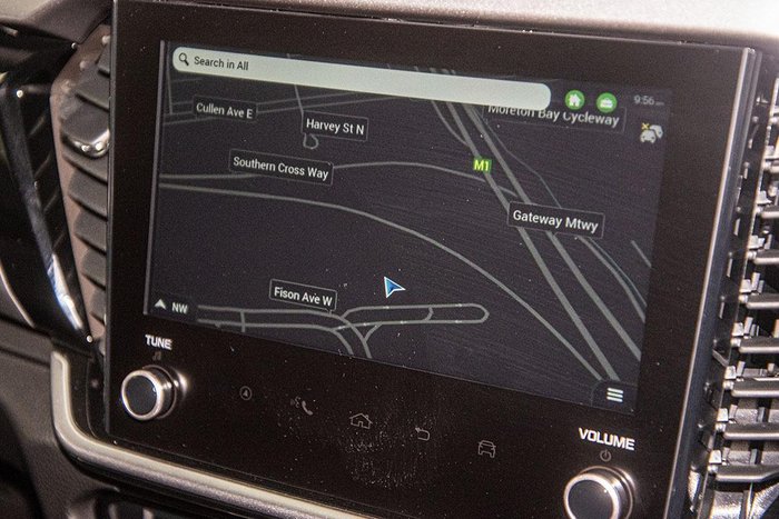 2025 Isuzu MU-X X-TERRAIN