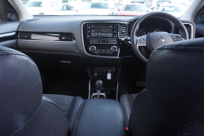 2019 Mitsubishi Outlander LS