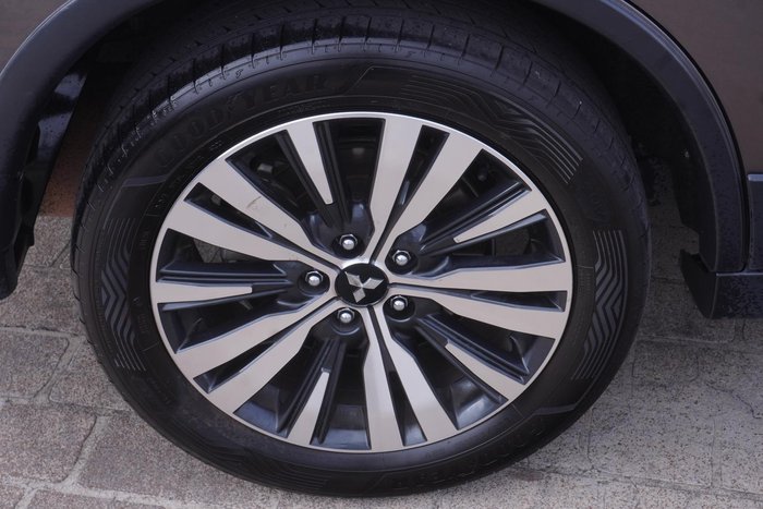 2019 Mitsubishi Outlander LS