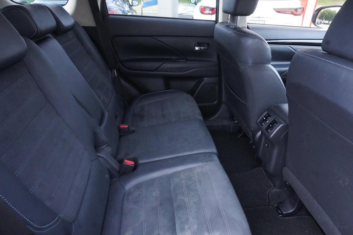 2019 Mitsubishi Outlander LS