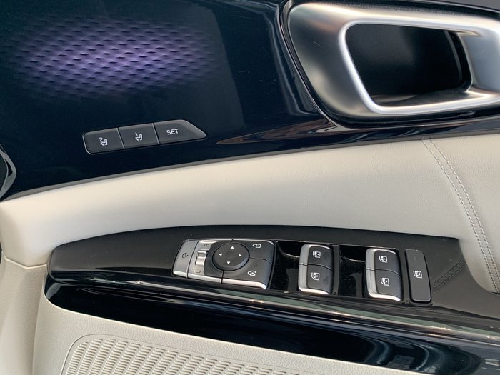 2023 Kia Carnival Platinum