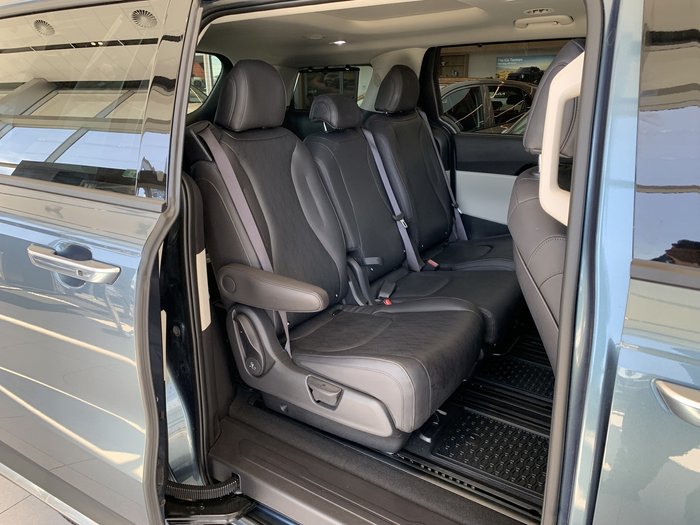 2023 Kia Carnival Platinum