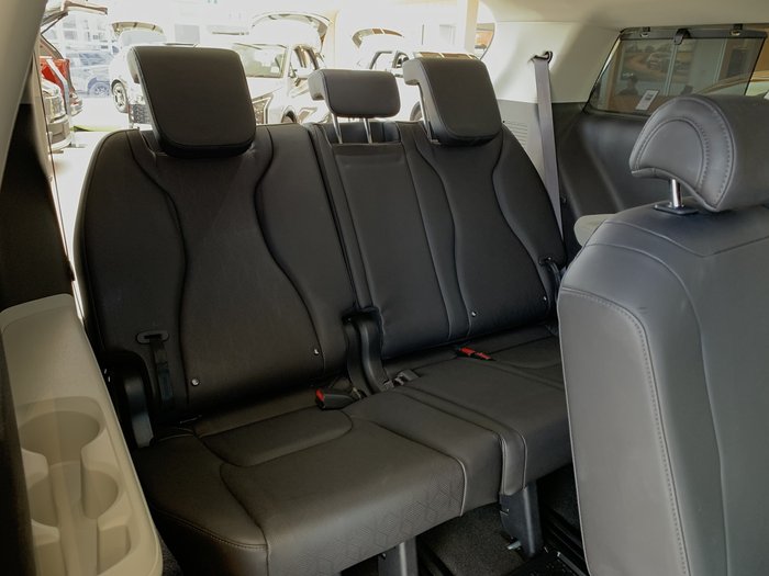 2023 Kia Carnival Platinum