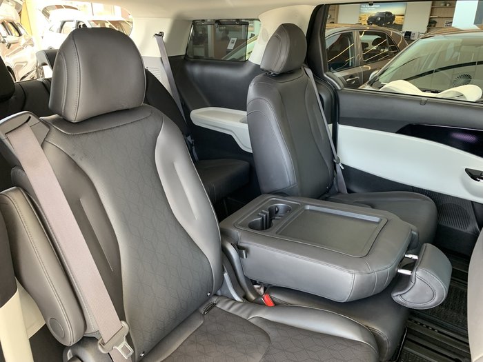 2023 Kia Carnival Platinum