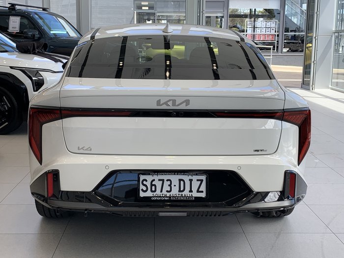 2024 Kia K4 GT-Line