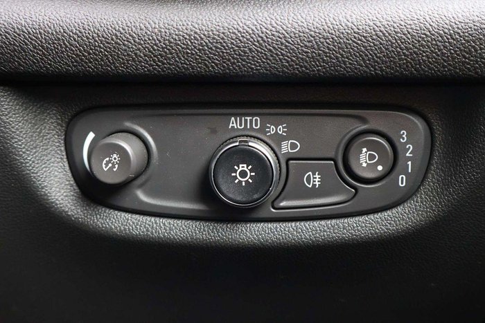 2018 Holden Commodore RS