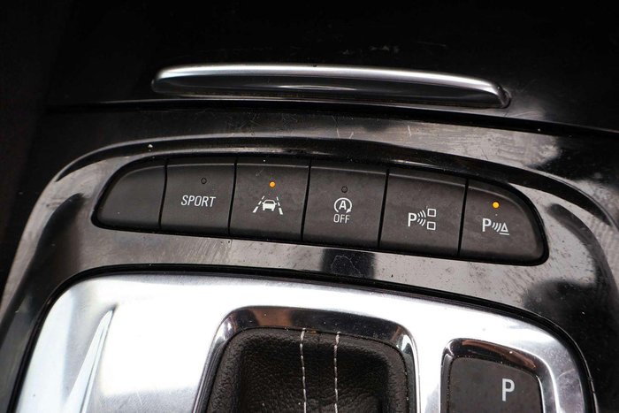 2018 Holden Commodore RS